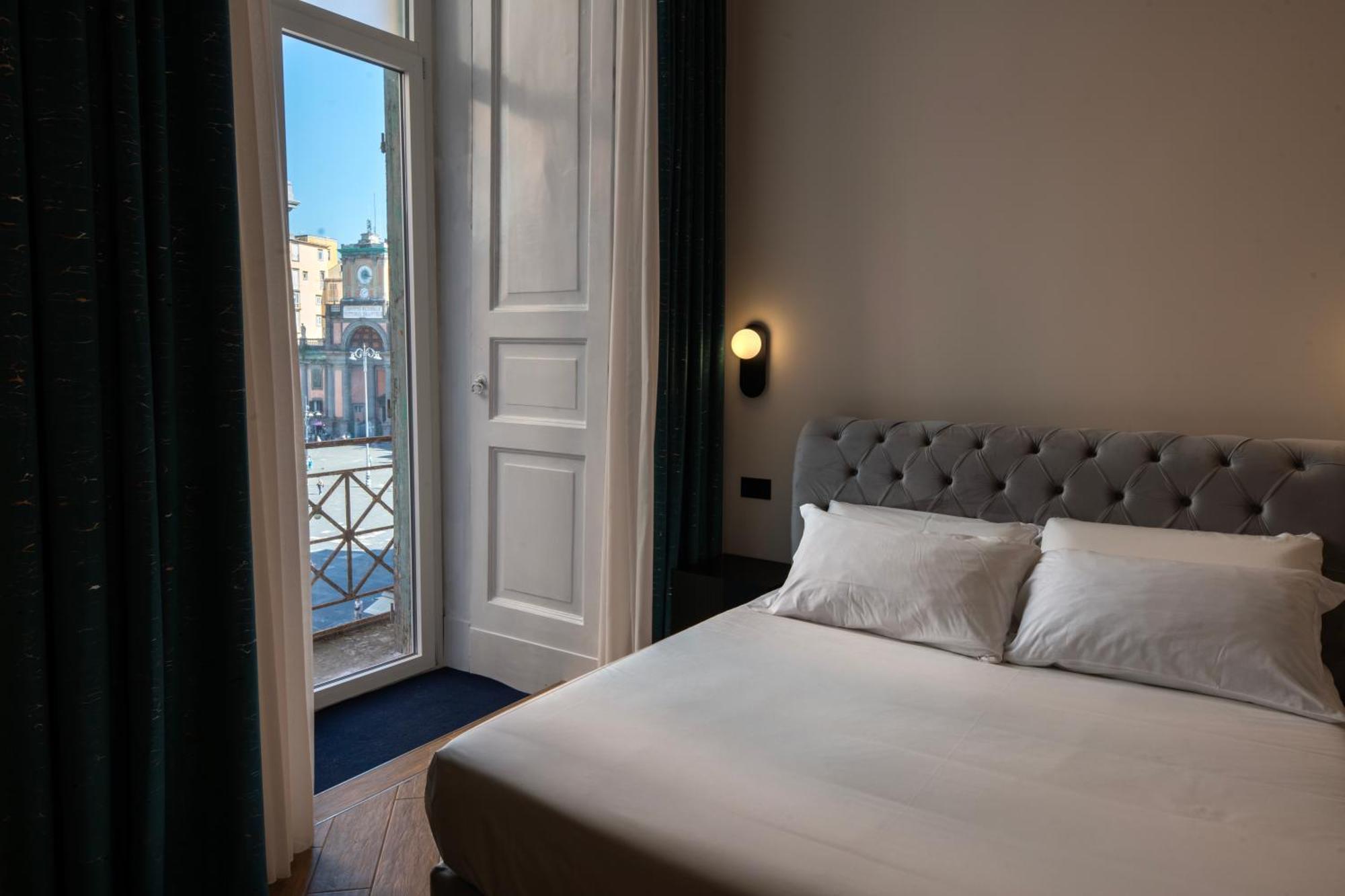 Maison Toledo Suites Neapel Exterior foto